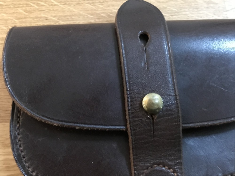 nice old leather sam browne ammo pouch only lightly used poss WW2 era