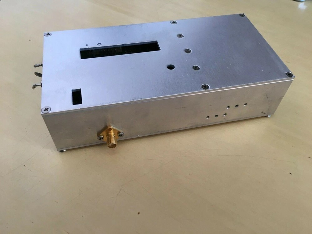 RF MICROWAVE OSCILLATOR SYNTHESIZED 10GHZ STEP 1MHZ