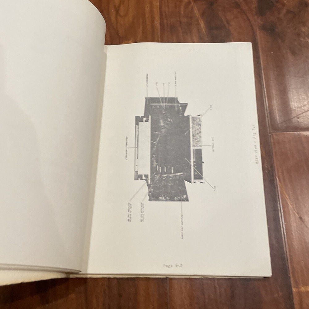 Holt Model AVS-321 Audio Voltage Standard Operating & Servicing Manual 1965