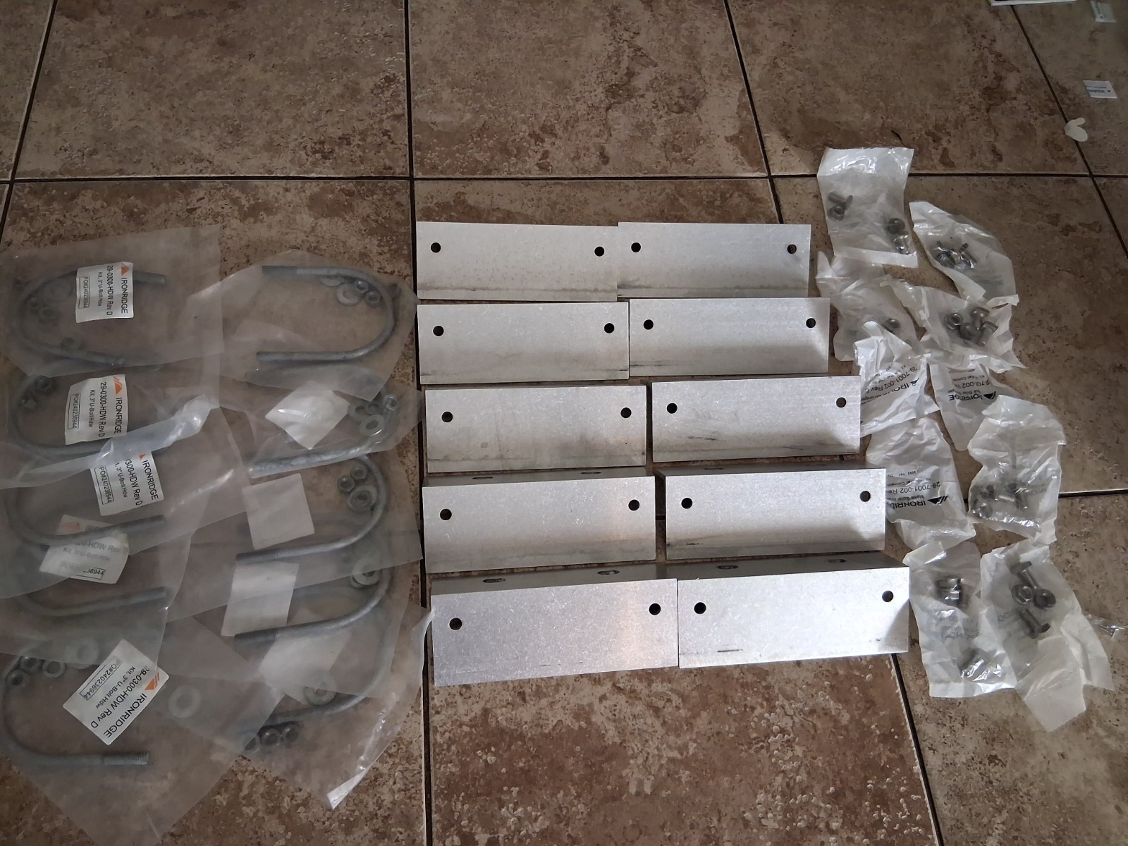 IronRidge SGA Bonding Rail Connector GM-BRC-003 10 L-Brackets,10 U-Bolts, 10 Hdw