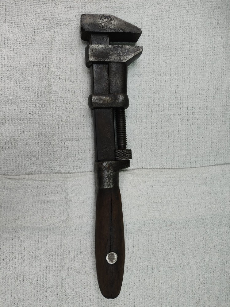 Vintage Coes Pipe Wrench