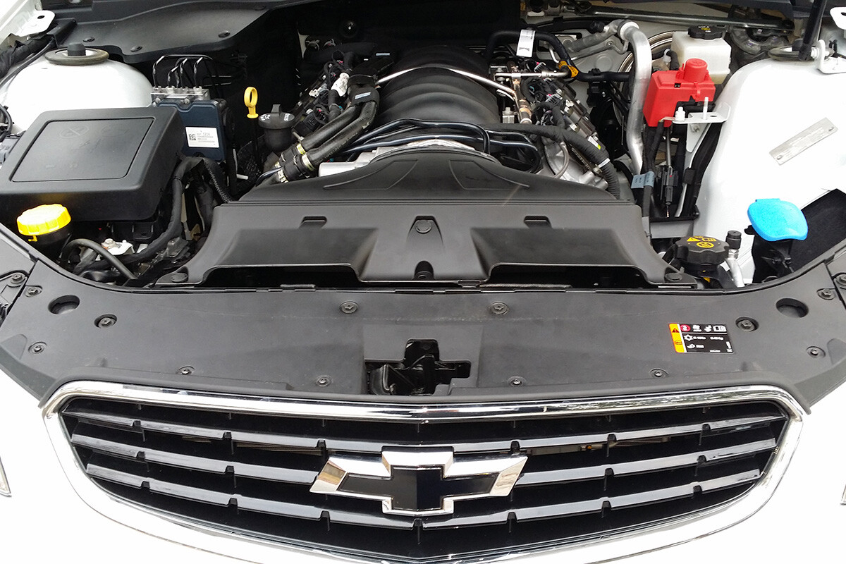 VCM OTR Intake for Pontiac G8 & 2011-2013 Caprice PPV w/ Side Panels