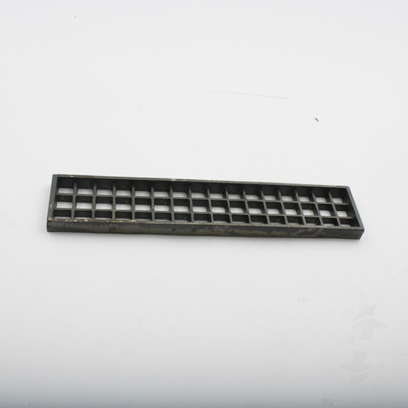 146135  (Bottom Grate)  (4 x 20)  -- Franklin Chef