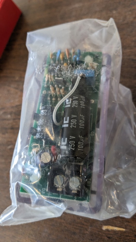 SIMPLEX -V/O 24VDC- 0626237 - 110cd RED 1HZ