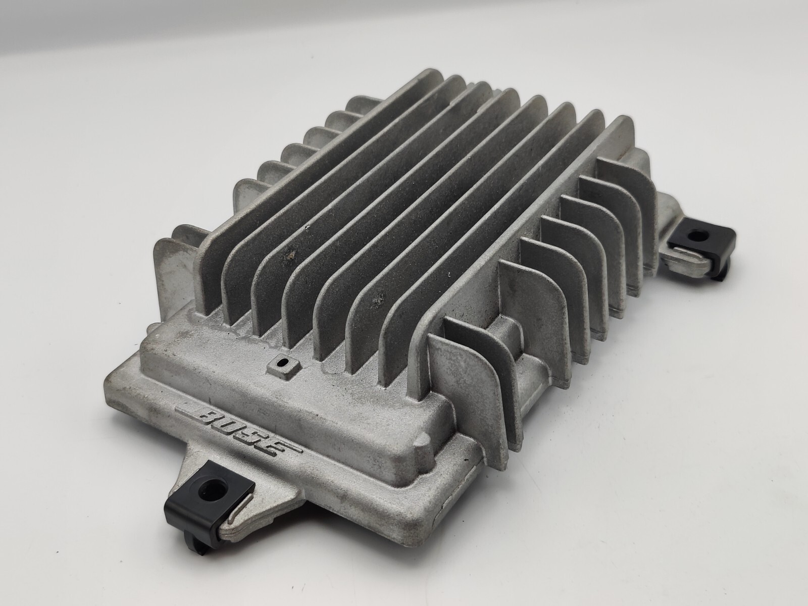 10-17 Acadia Outlook Traverse Bose Radio Stereo Audio Amplifier Amp 25994309