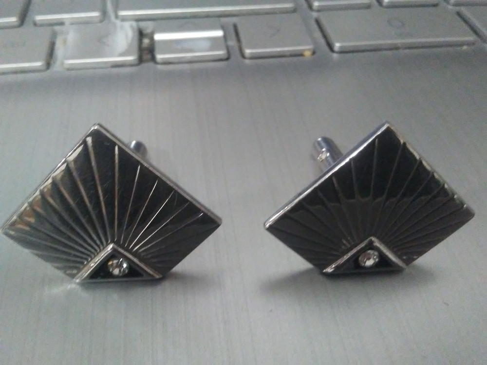Vintage SWANK Diamond Shaped Cufflinks