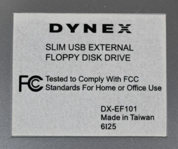 Dynex DX-EF101 Slim USB External 3.5" Floppy Disk Drive
