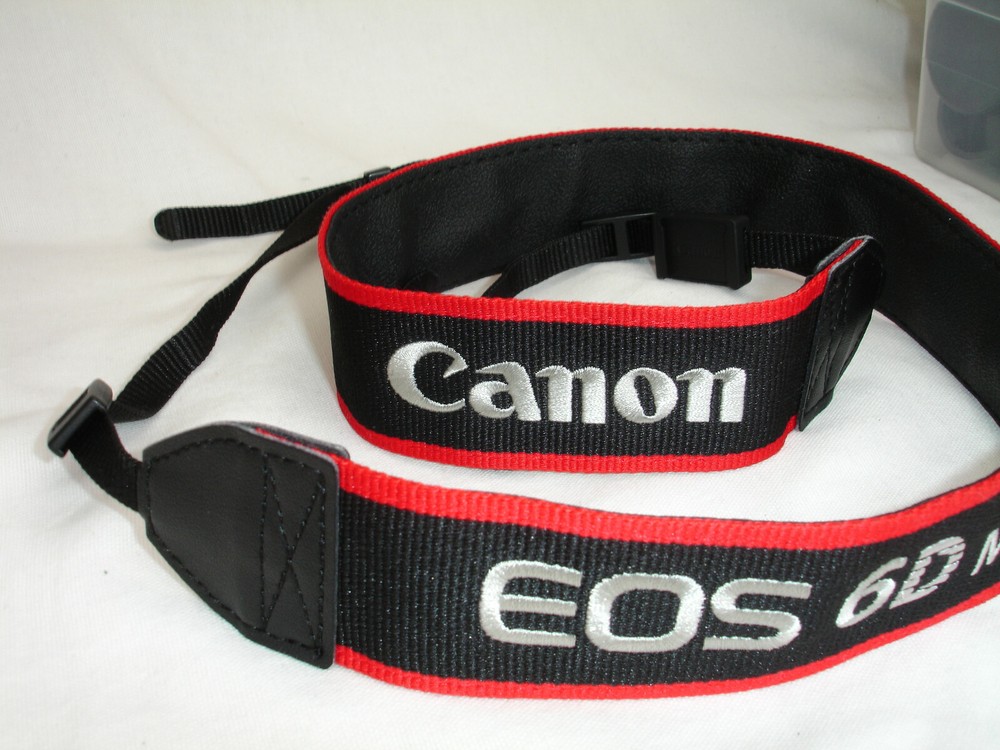 Canon EOS 6D Mark II CAMERA NECK STRAP , EW-EOS 6D MARK II , Genuine , GUC