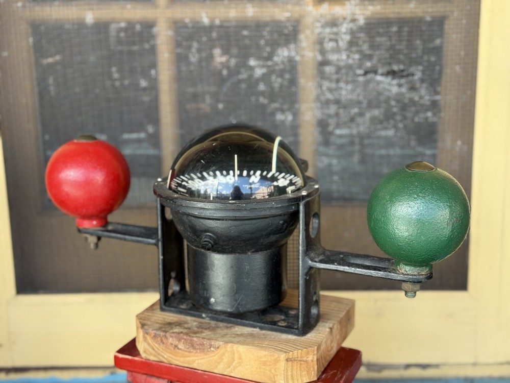 Vintage DANFORTH CONSTELLATION Ships Binnacle Compass