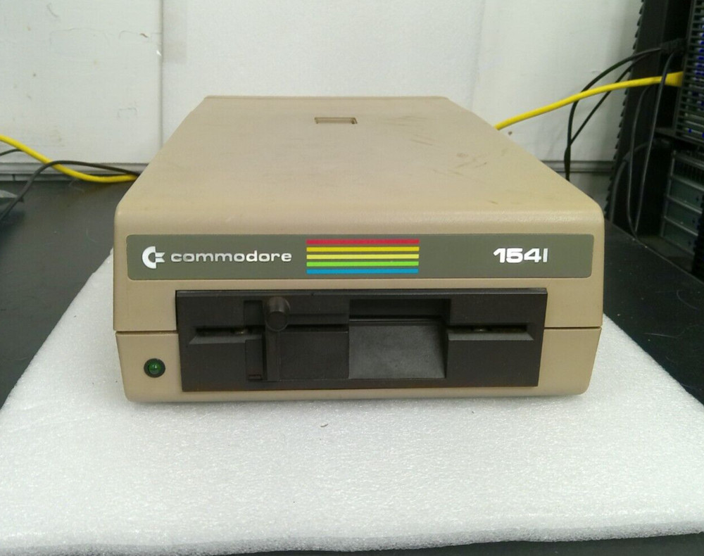 FOR PARTS ONLY - Commodore 1541 Single Floppy Disk Drive - See Description