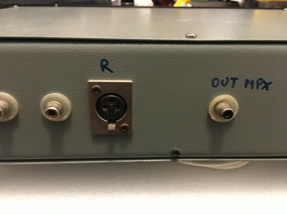 Stereo Encoder Professional Broadcast FM - DB Elettronica Mod B85