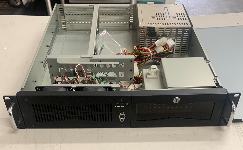 Guanghsing 2U 19" Rackmount Chassis