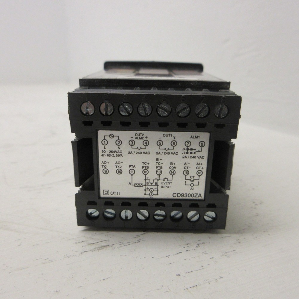 intelliTRACE CD9300ZA Temperature Controller Digital 4 Digit Display CD93OOZA