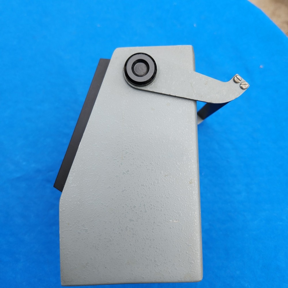 YSI Model 42SF Tele-Thermometer with probe/sensor