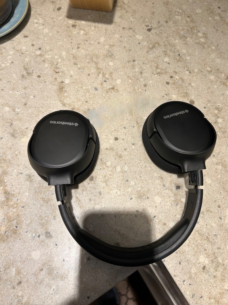 SteelSeries Arctis 1 Wireless Gaming Headset – USB-C – Black