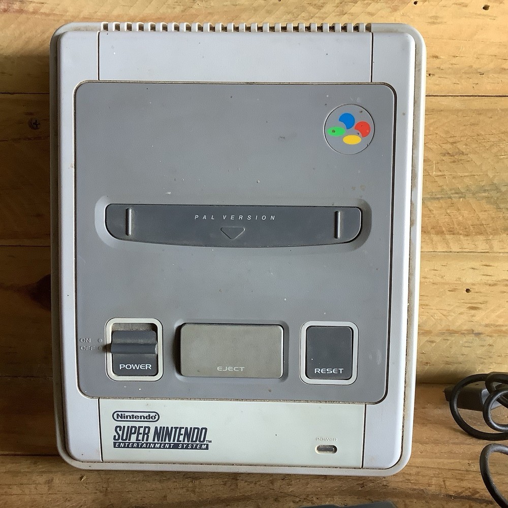 SUPER NINTENDO SNES CONSOLE TESTED & WORKING POWER SUPPLY TV AV CABLE CONTROLLER