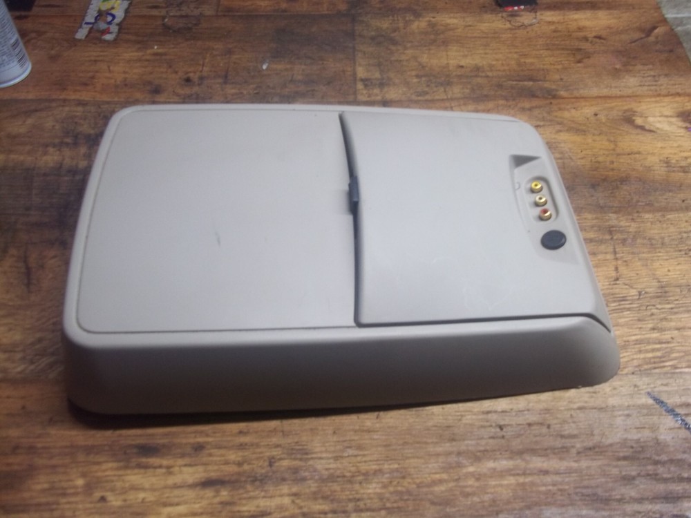 2005 DODGE DURANGO Entertainment Screen DVD Player & Display Screen Assembly OEM