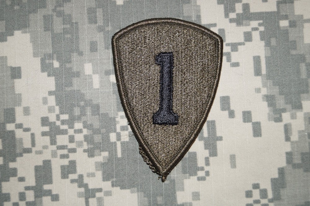 Military Patch US Army 1st Personnel Command BDU Subdued Perfect Cond Authentic