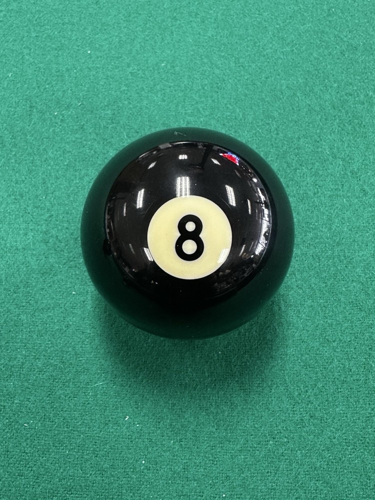 Pool Table 8 Ball