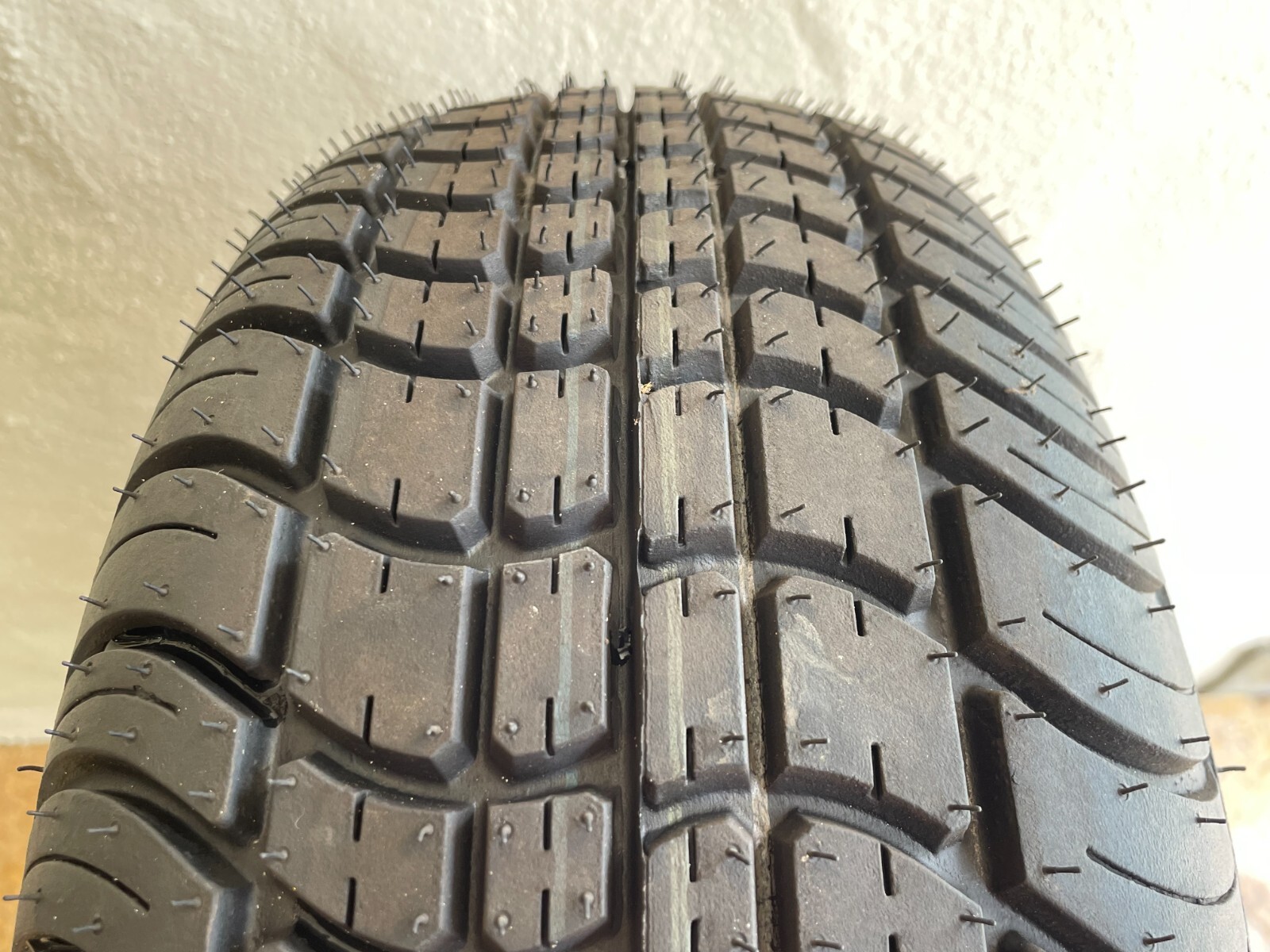 Set of 4 - Loadstar 205 65 10 Golf Cart Tires & Wheels OEM Yamaha EZGO Club Car