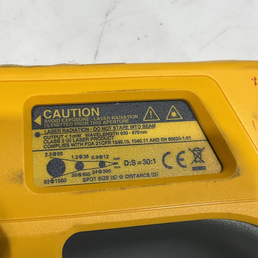FLUKE 55066 IR THERMOMETER S8M