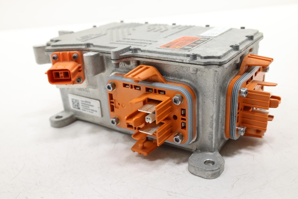 2017 - 2023 CHEVROLET BOLT EV HIGH VOLTAGE BATTERY DISCONNECT CONTROL MODULE OEM