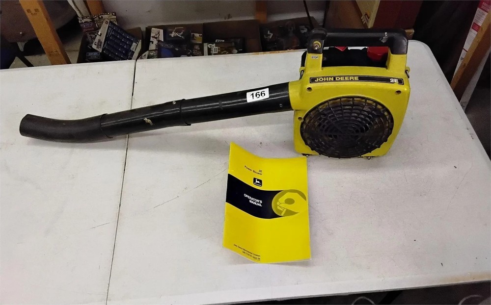 John Deere 2E Leaf Blower vintage