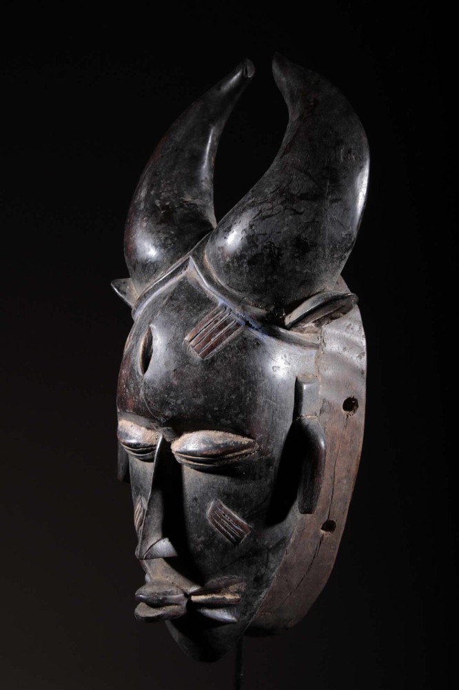 African Mask Djimini 2209