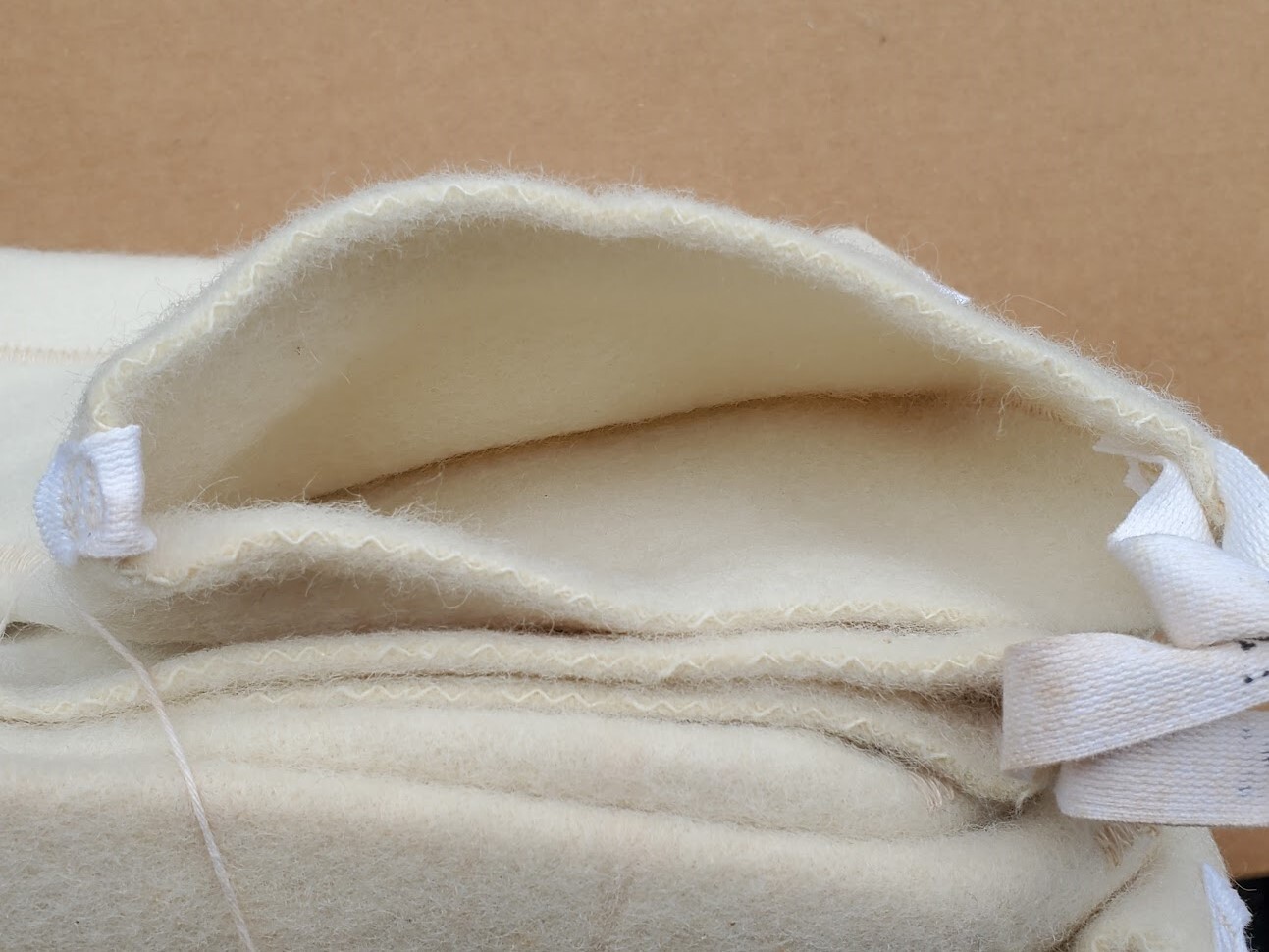 US Military Extreme Cold Weather N-1B 100% Wool Mukluk Boot Liners, MEDIUM, NEW