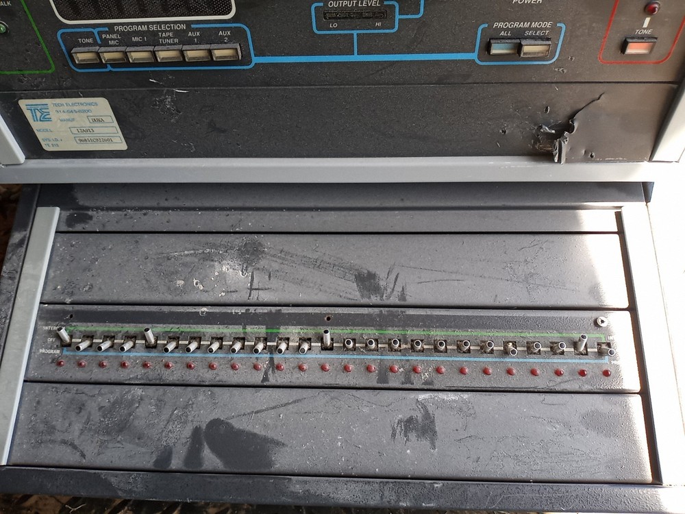 Dukane Compact 3200 Model 12A913 School Intercom System W/ Lathem Sonachron...