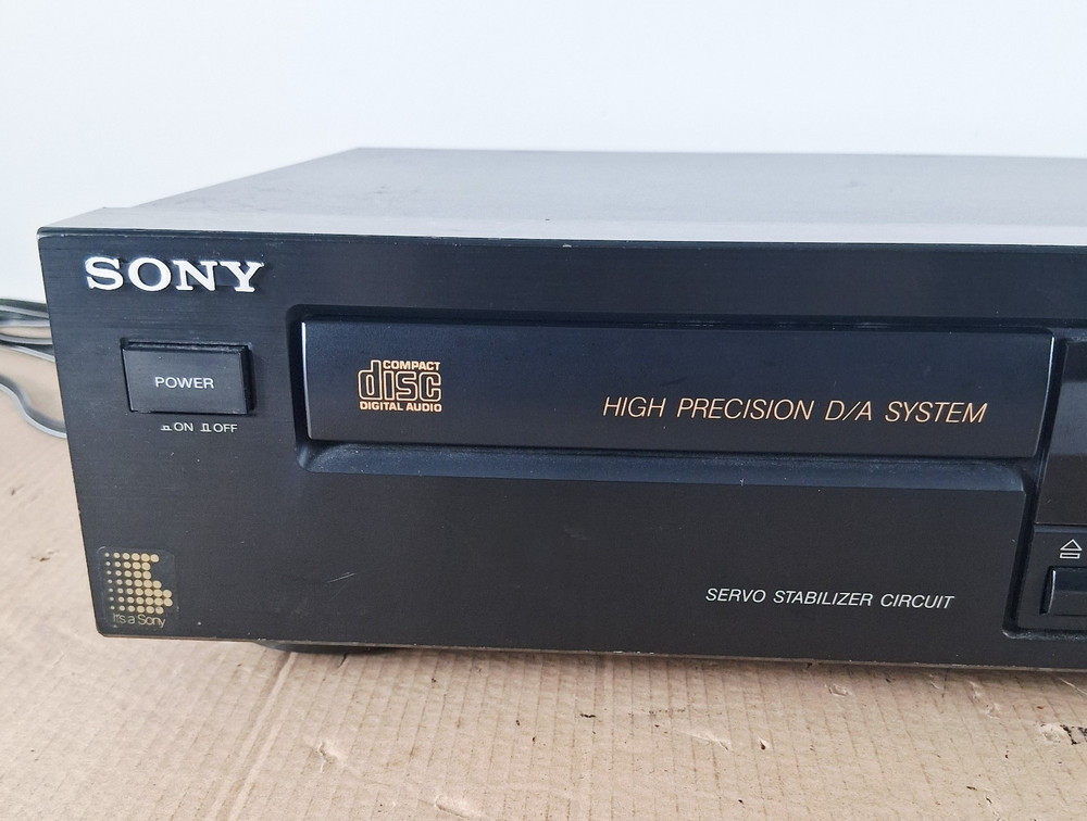 Vintage Sony CDP-43 Compact Disc Player