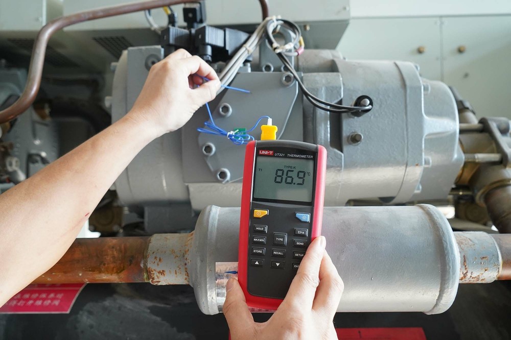 UNI-T UT321 Contact Type Thermometer precise temperature measurement USB ✦Kd