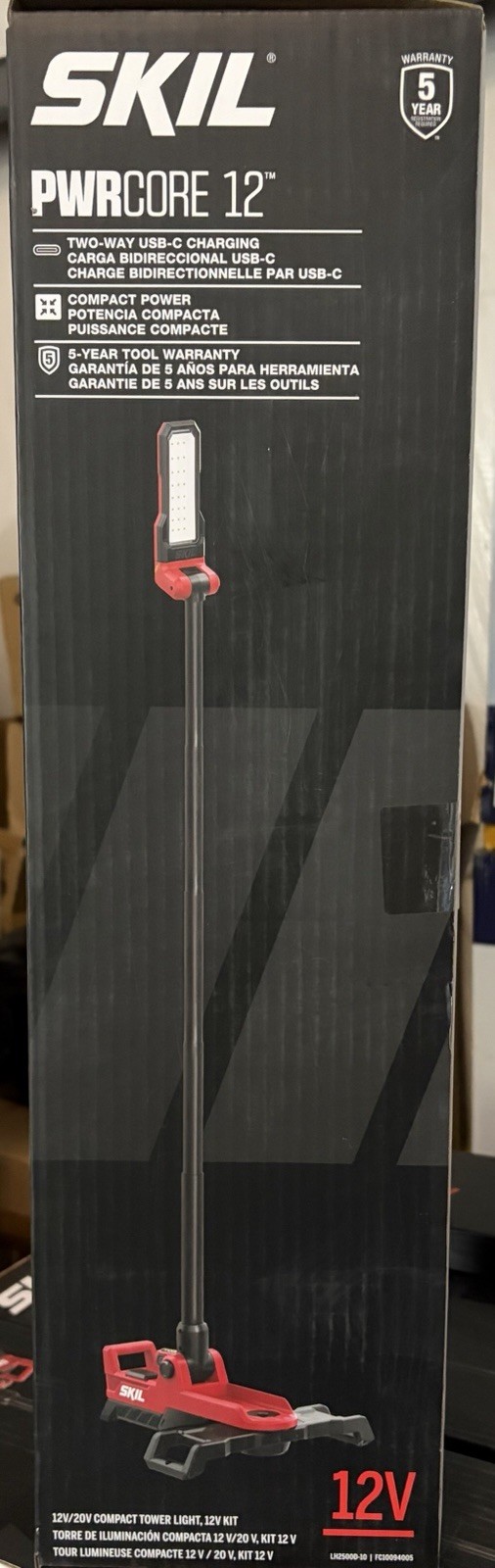 SKIL 12v 2500 Lumens LED Tower Light Kit W/ Battery And Charger PWRCORE