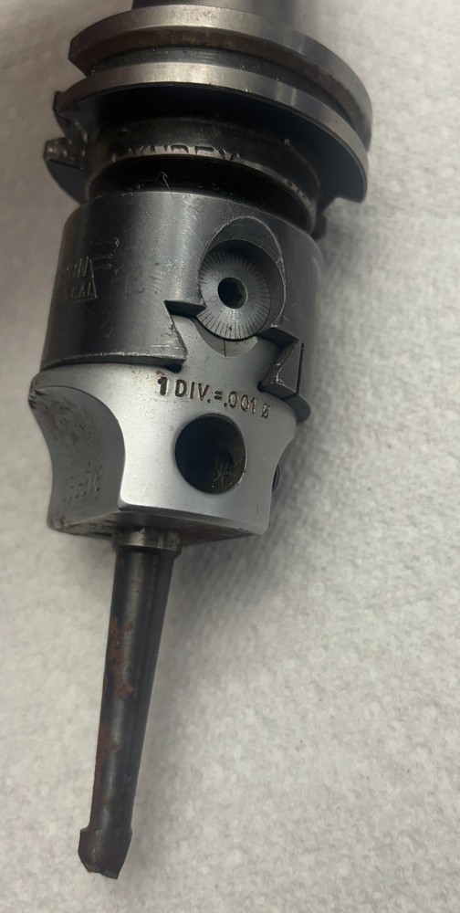 CRITERION DBL-202 boring head with tool holder