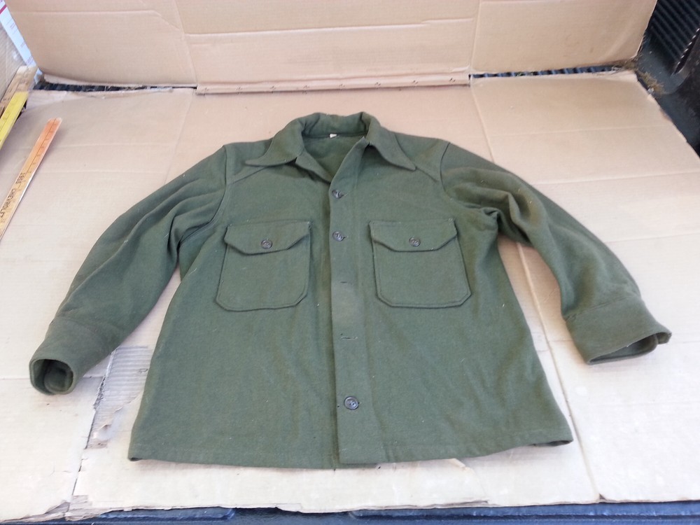 WW2 USGI HEAVY WOOL BUTTON DOWN SHIRT SIZE MEDIUM