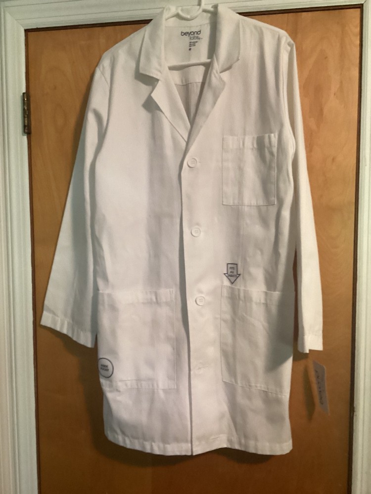 lab coat from beyond labs, brand new size 40