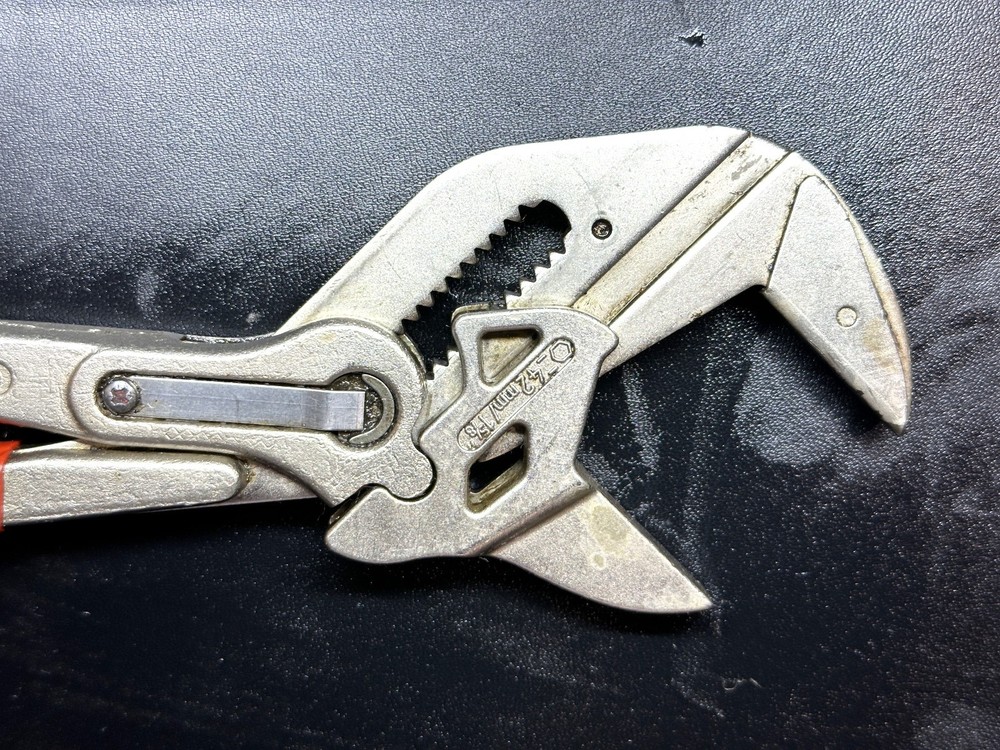BLUE POINT ADP10 12" Adjustable Smooth Joint Pliers Germany