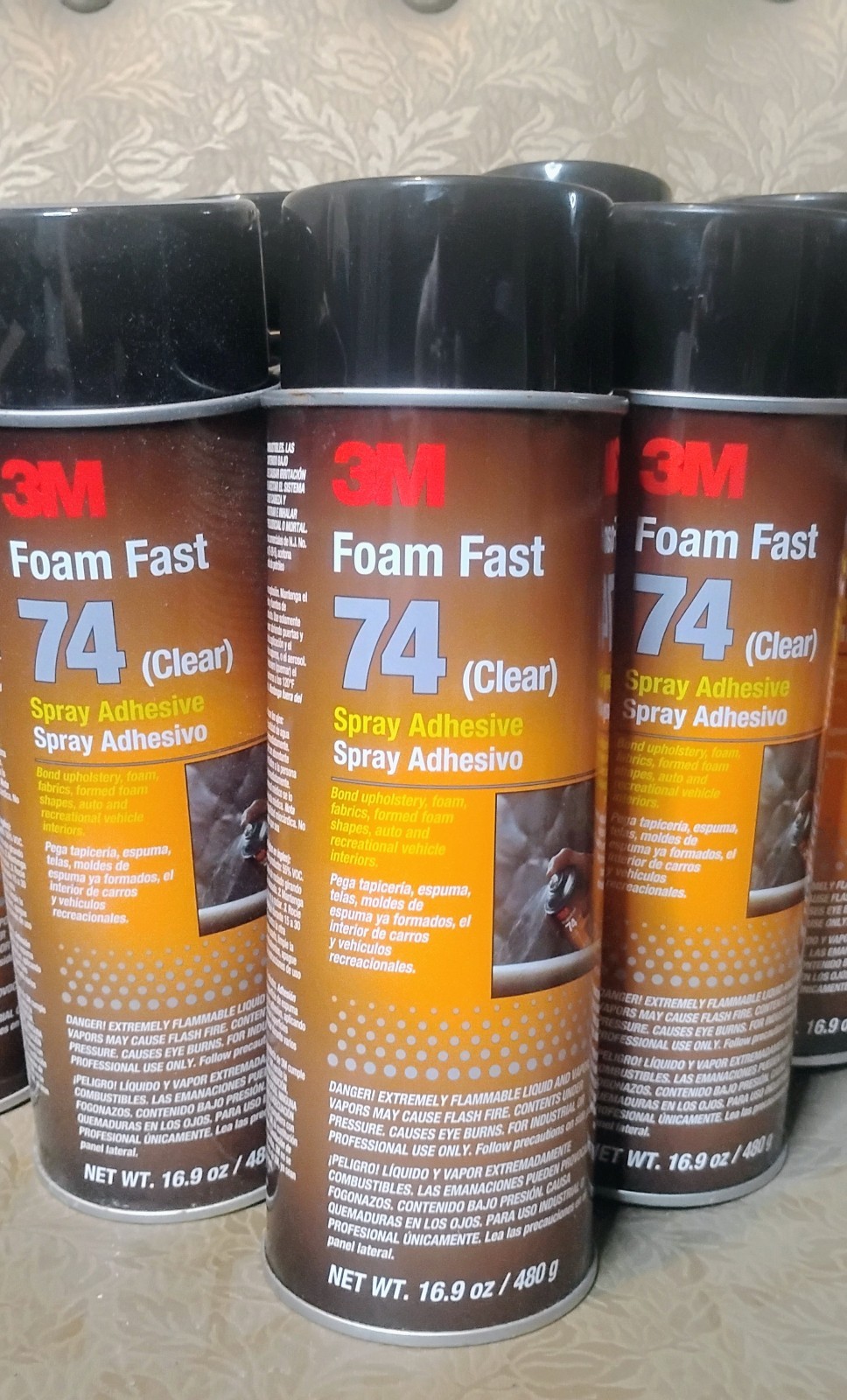 3M 82242 | Foam Fast 74 Spray Adhesive, Clear, 24 oz/ 16.9 Net oz Aerosol Can