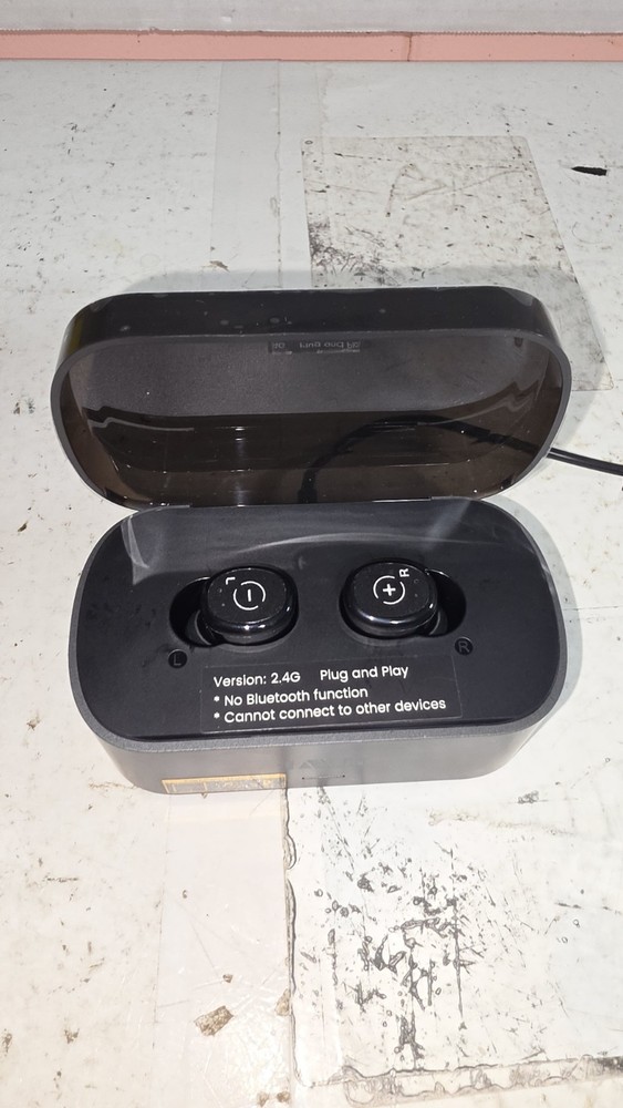 1Mii Wireless Earbuds E3Pro Transmitter Set For TV New w/ charging base