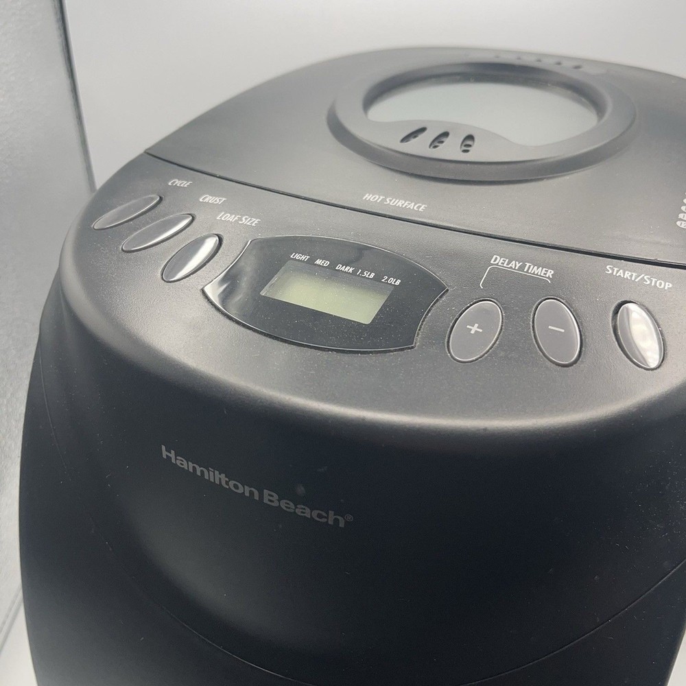 Hamilton Beach Bread Maker Black Model 29882- 2 lb Loaf Programmable Automatic