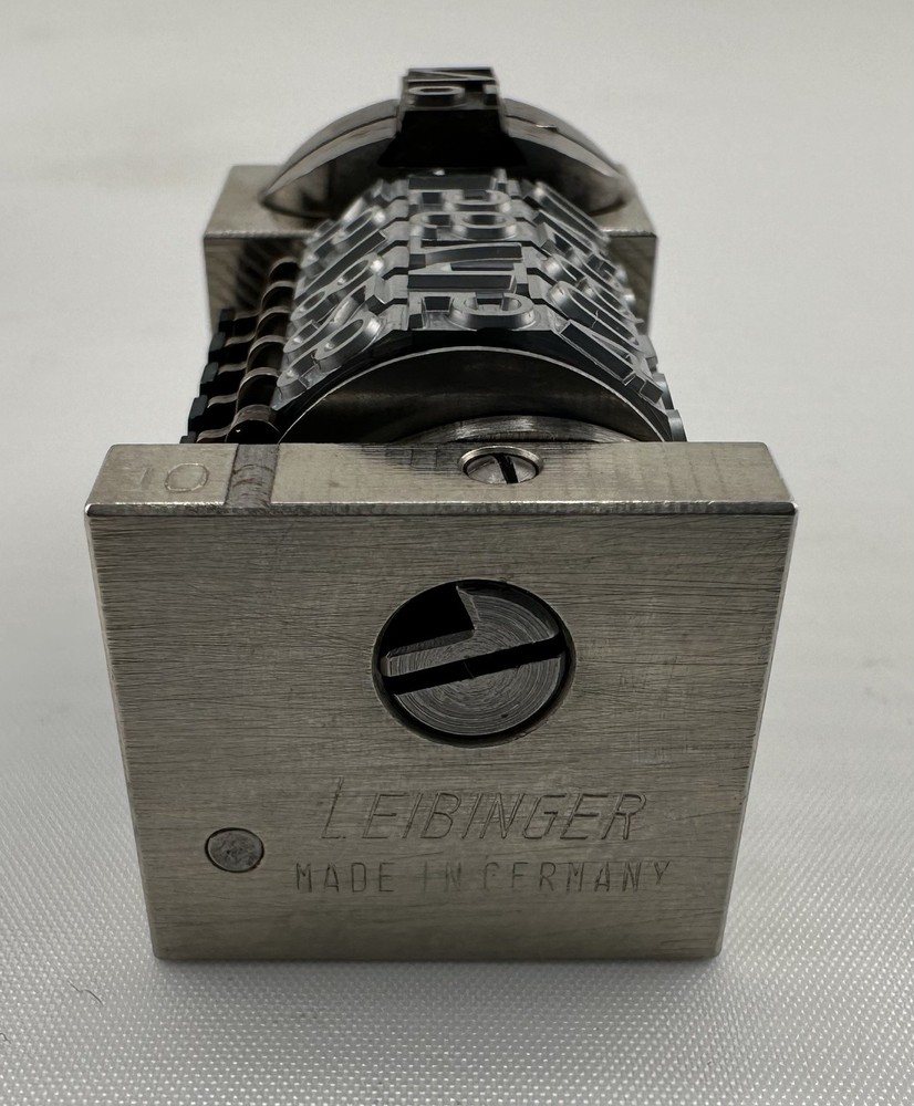 Leibinger #10 6 number reverse Backward/gothic With Carry Case-solid