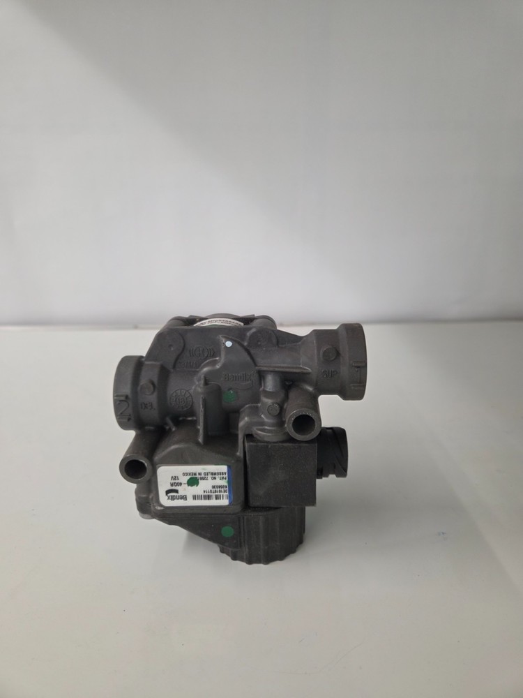 2017-2018 Volvo VNL ABS Module 85143184