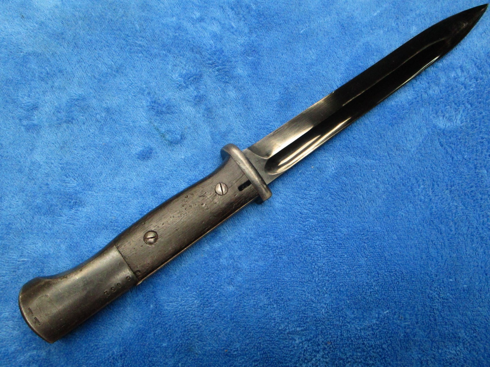 ORIGINAL WW2 PORTUGESE 2ND GERMAN CONTRACT K98 COMBAT BAYONET EXCELLENT