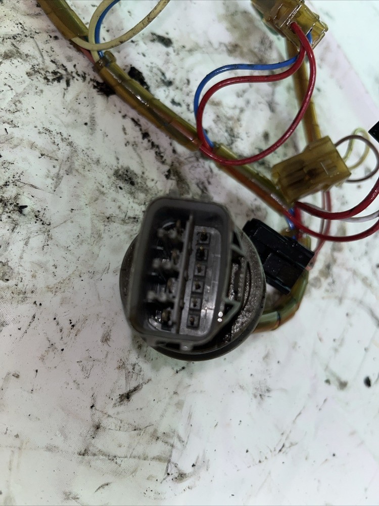 2000-2005 Mitsubishi Eclipse GTS auto transmission sensor internal harness X4