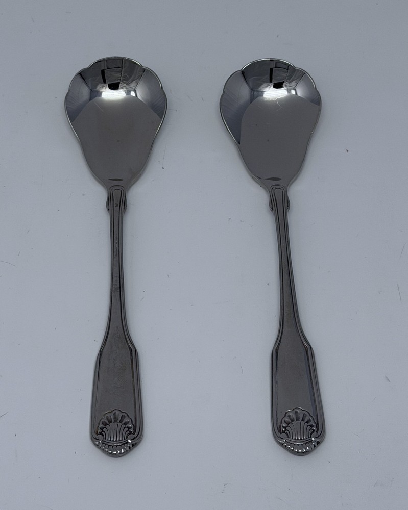 Oneida Classic Shell Set of 2 Sugar Spoons 6"