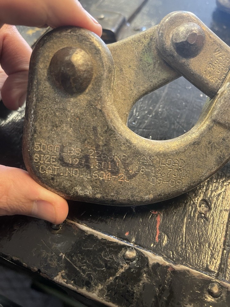 KLEIN 1604-20L Cable Pulling Jaw 5000 lb Haven's® Grip with Swing Latch