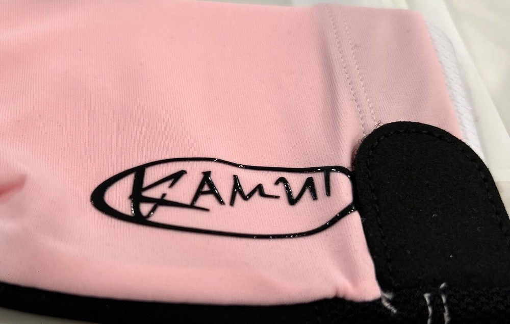 Kamui Billiards Pool Glove Soft Pink M