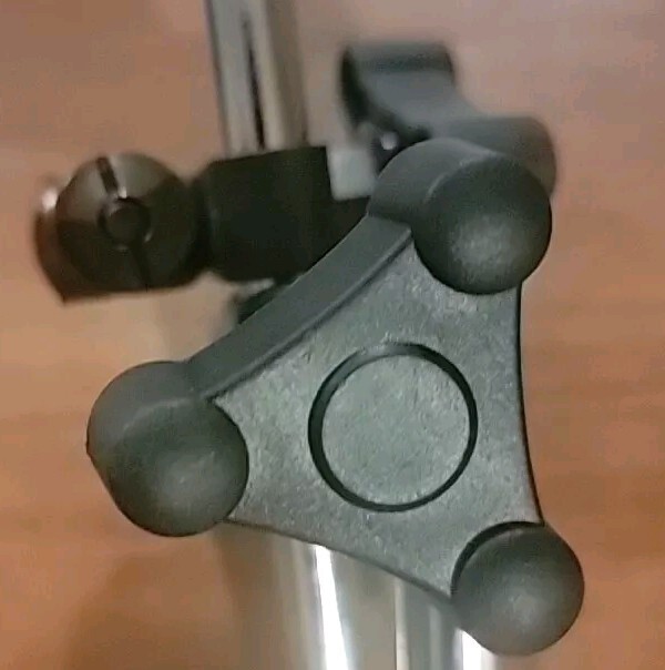 Magnetic Base Type MB-B Pittsburgh Forge Model No. 692. With Original Box.