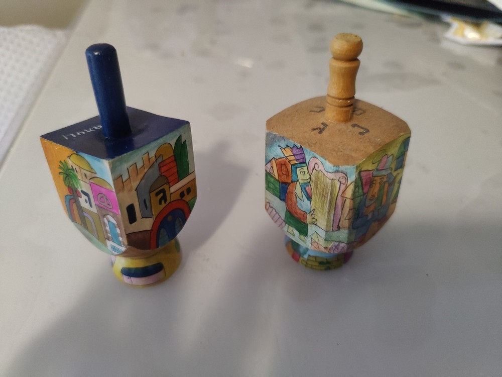 2 Small Wooden Dradels