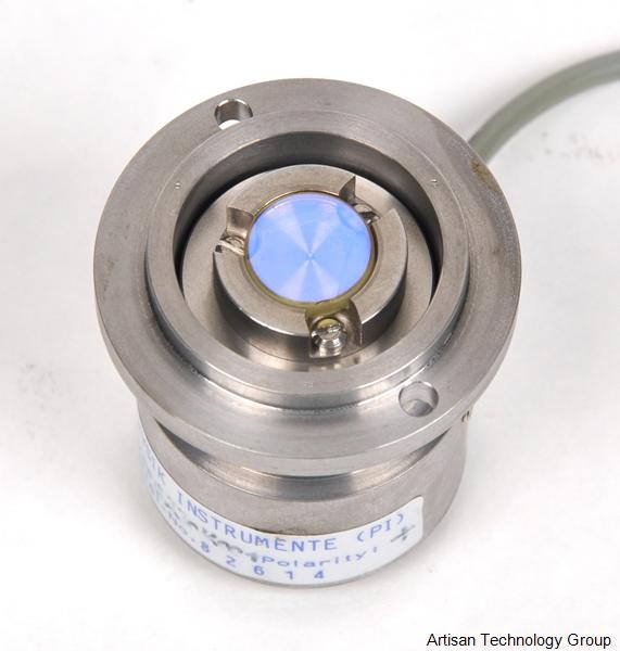 Physik Instrumente S-330 Piezo Tip / Tilt Platform